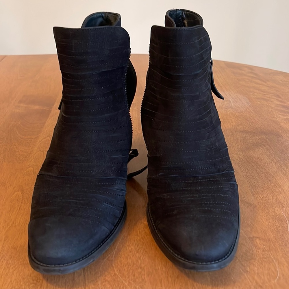 Black Suede Paul Green Ankle Boots US size 10 EU size 7.5
